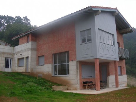 Construccin de dos viviendas zona Cudillero 2